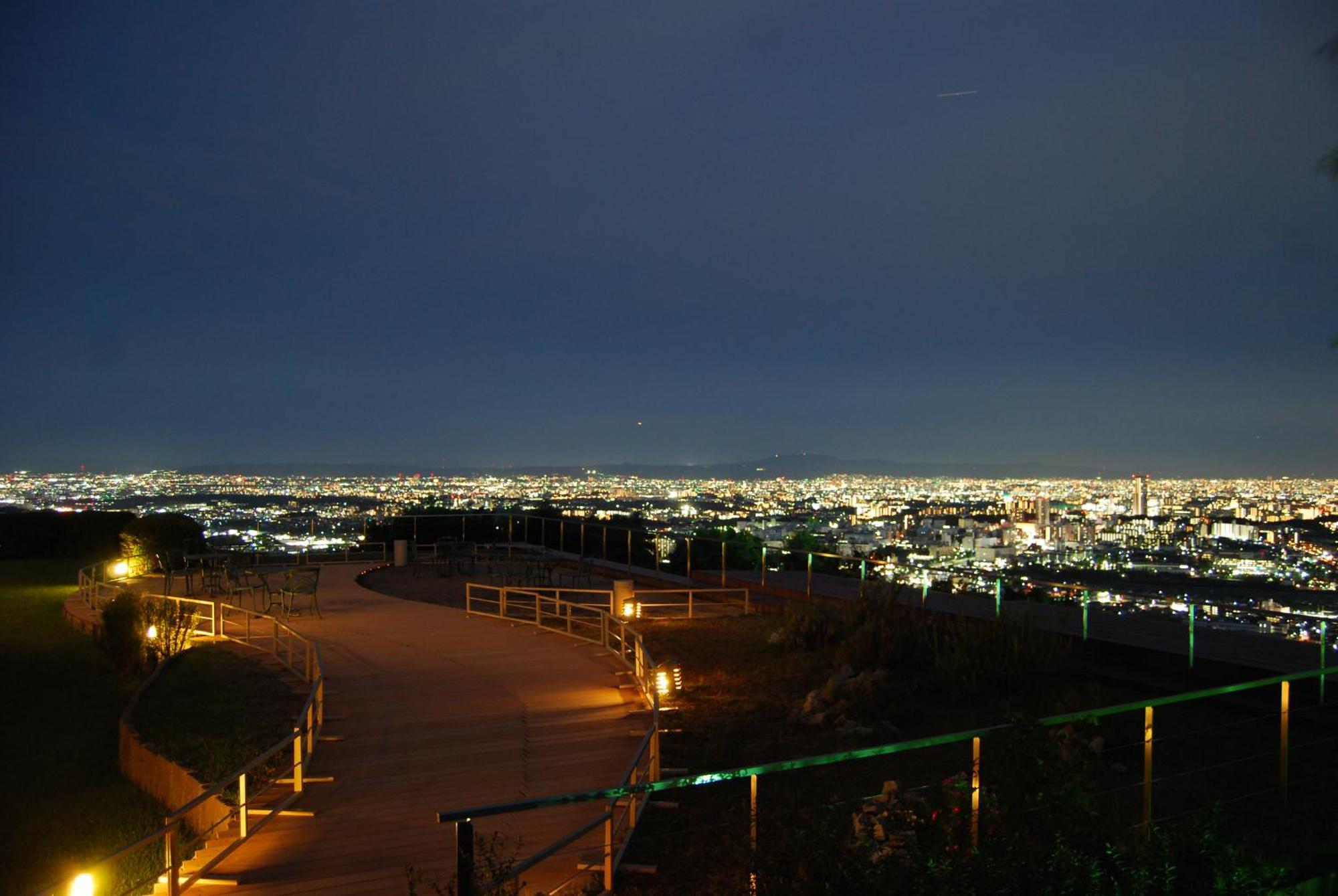 Hotel 山荘 風の杜 Sanso Kazenomori Minoh Esterno foto