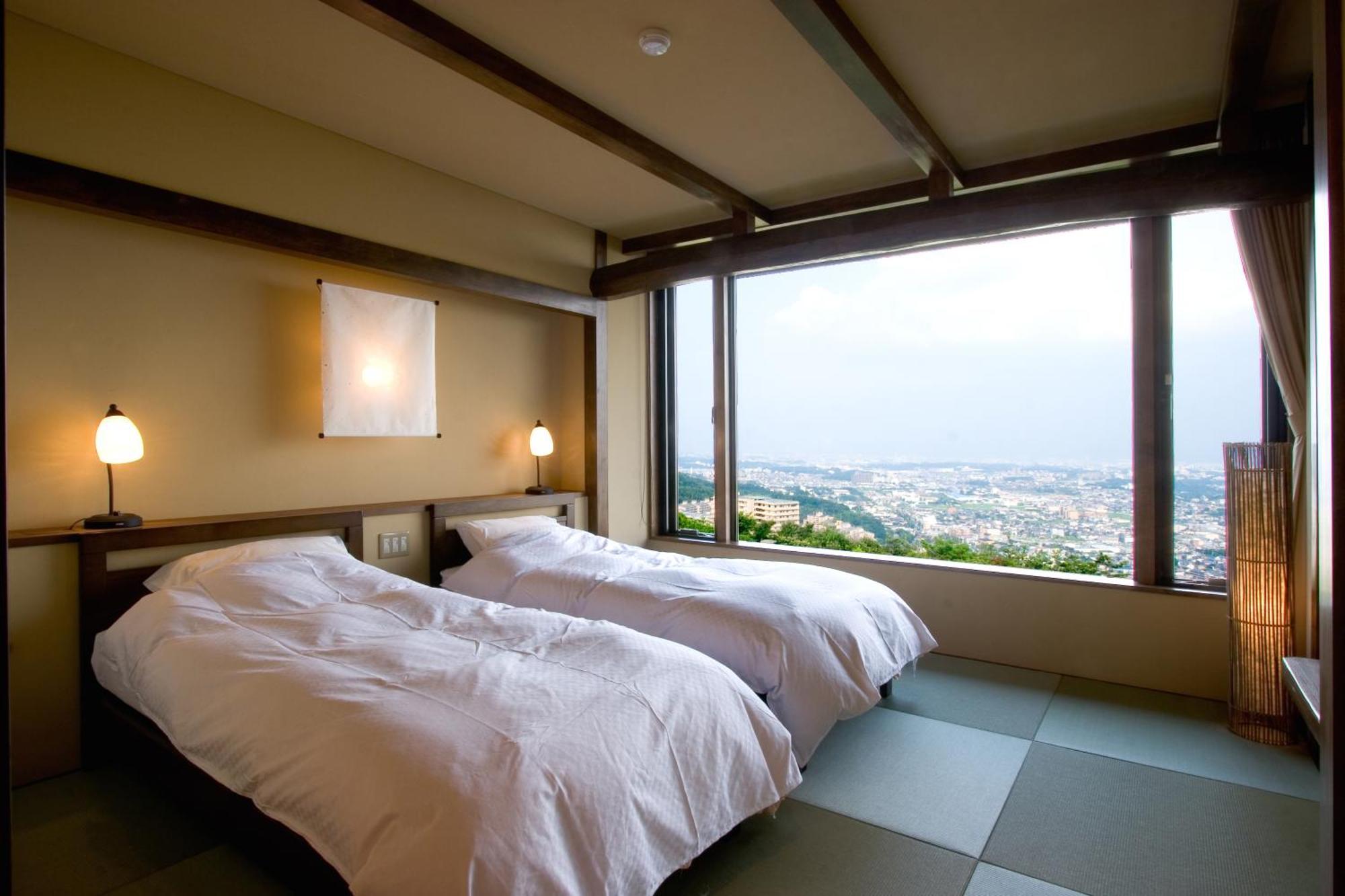 Hotel 山荘 風の杜 Sanso Kazenomori Minoh Esterno foto