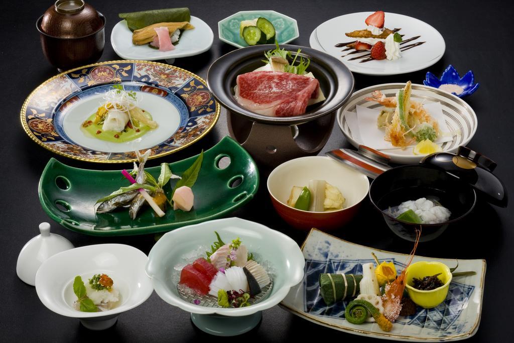 Hotel 山荘 風の杜 Sanso Kazenomori Minoh Esterno foto